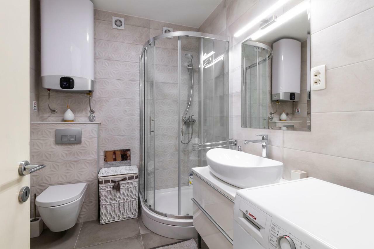 Apartment In Centre For 6 Сплит Екстериор снимка