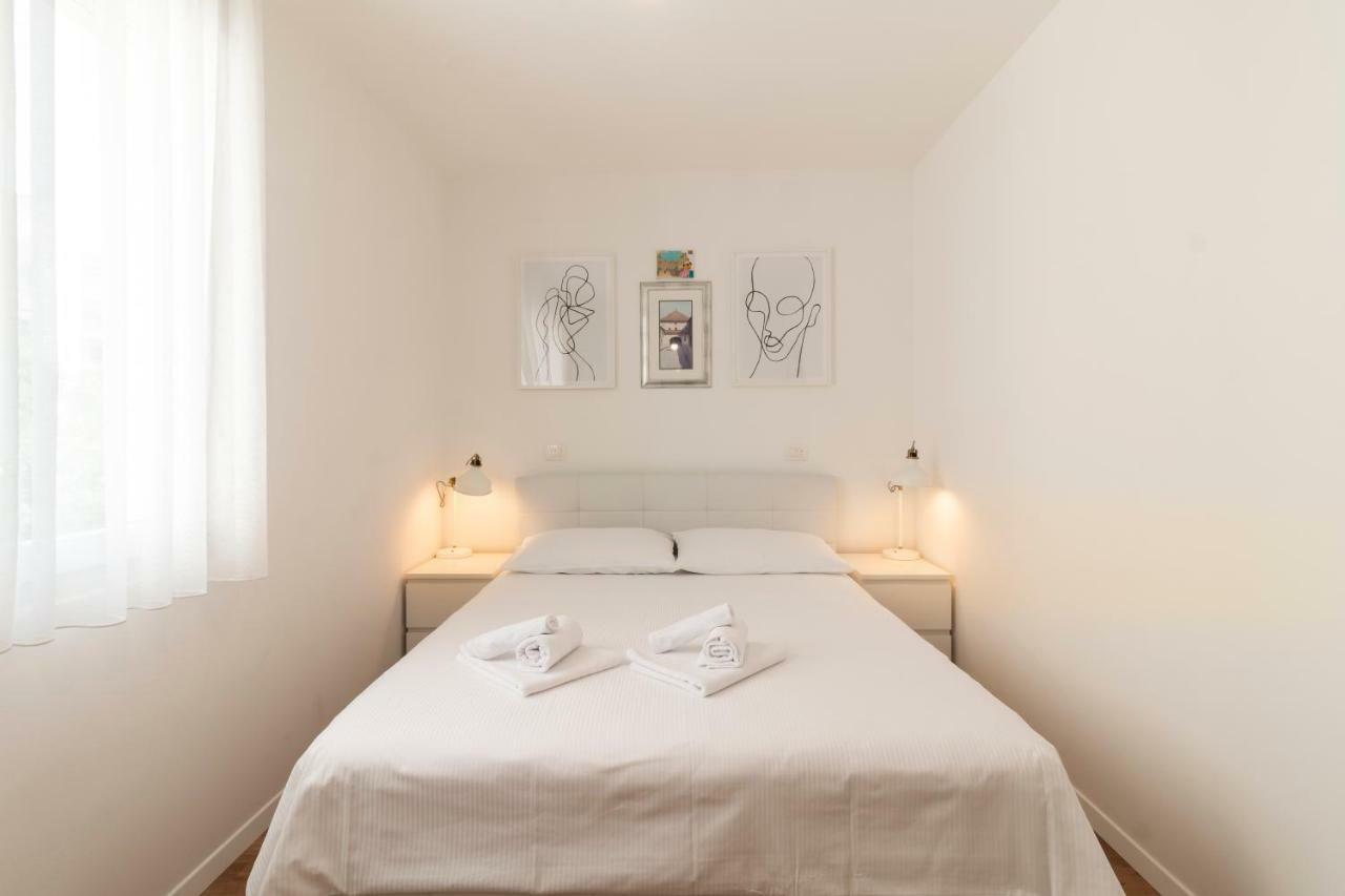Apartment In Centre For 6 Сплит Екстериор снимка