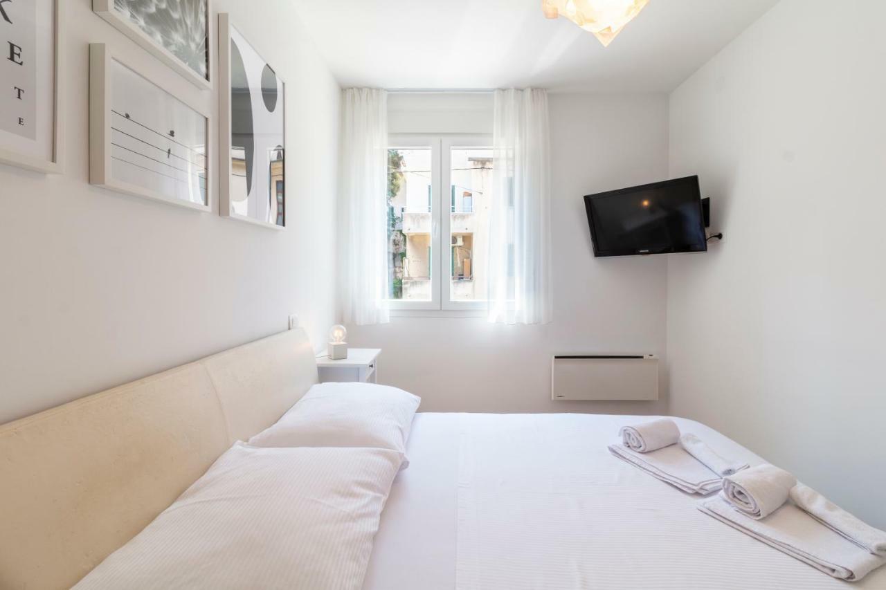 Apartment In Centre For 6 Сплит Екстериор снимка