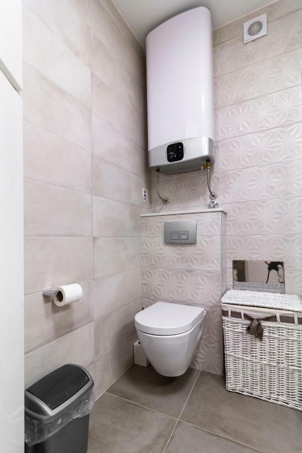 Apartment In Centre For 6 Сплит Екстериор снимка